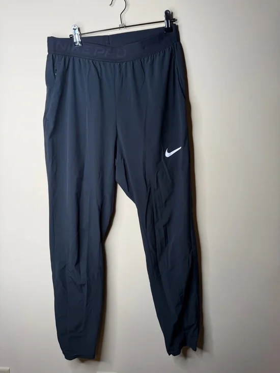 Sold - Picture 2 of 9